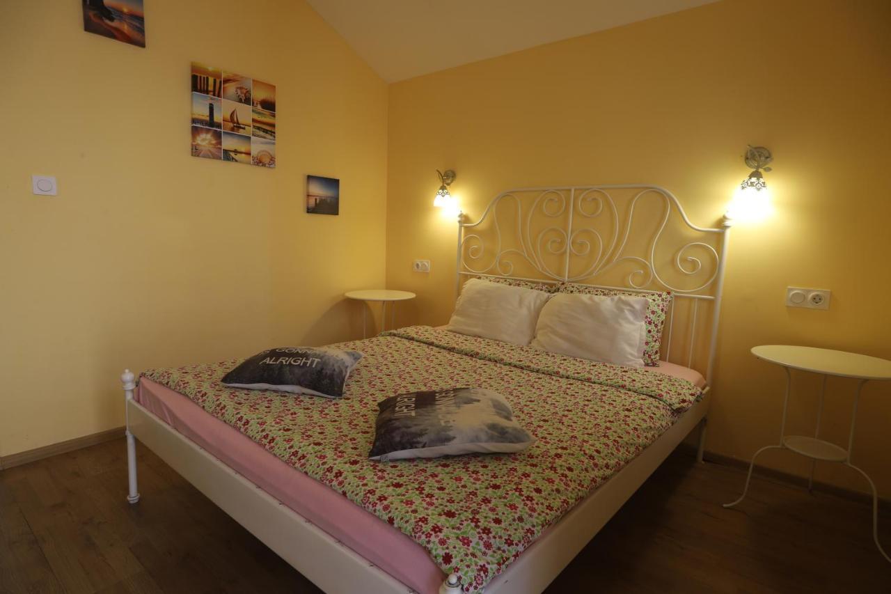 Guest House Yanita Varna Ngoại thất bức ảnh