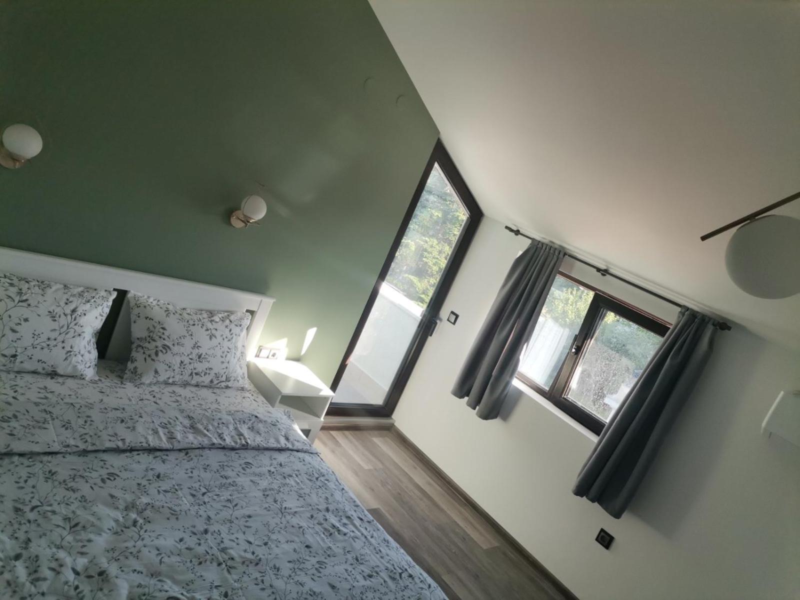 Guest House Yanita Varna Ngoại thất bức ảnh