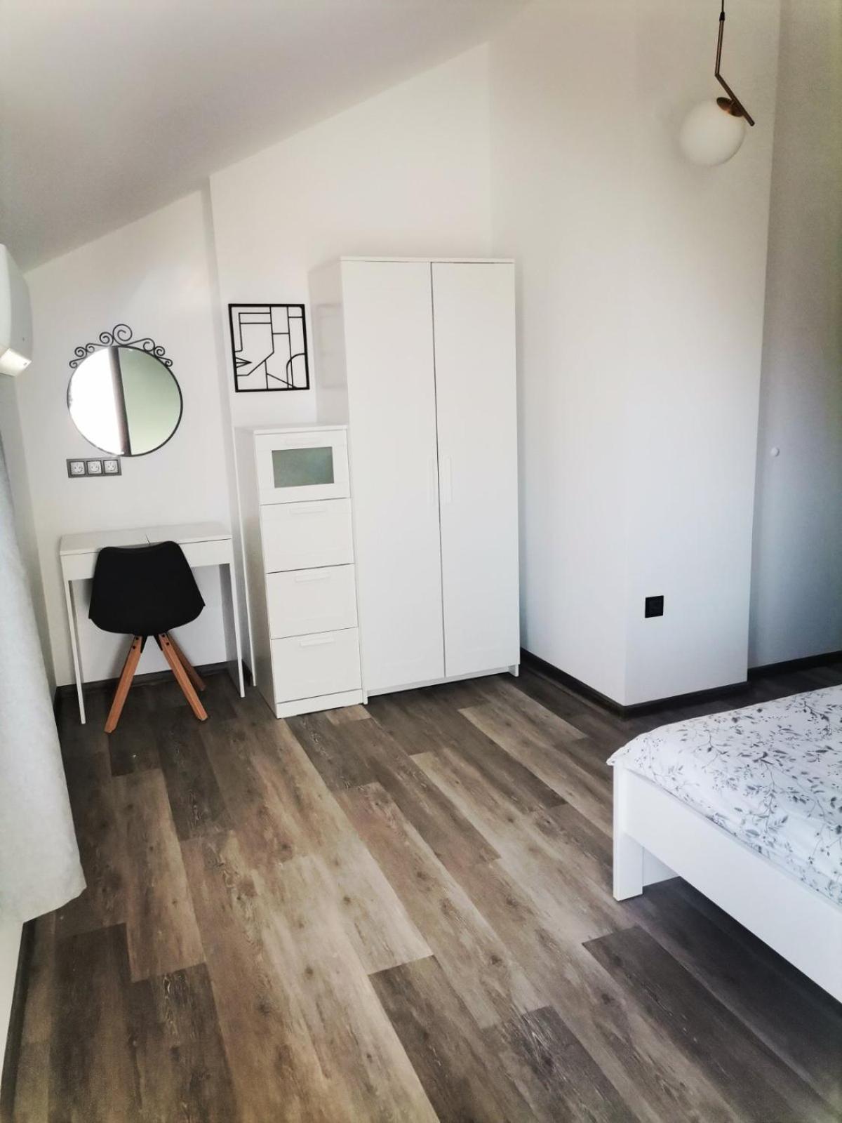 Guest House Yanita Varna Ngoại thất bức ảnh